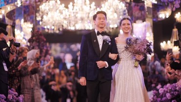img-title 7 Foto Resepsi Mewah Kevin Sanjaya & Valencia Tanoe, Sheila On 7 Jadi Bintang Tamu