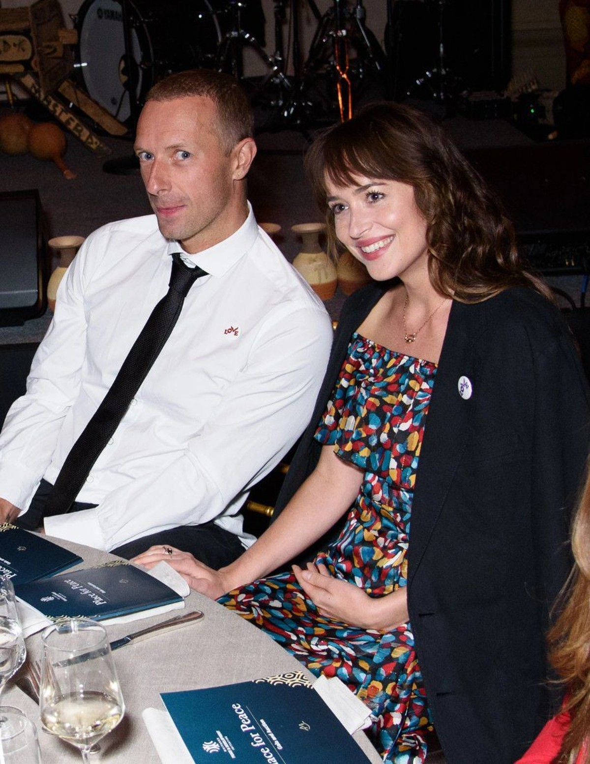 Chris Martin dan Dakota Johnson