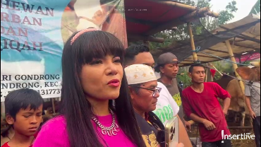 img-title Dinar Candy Gelontorkan Dana Hampir Rp200 Juta untuk Beli Sapi Kurban