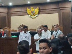 Lukas Enembe Jamin Tanggung Sendiri Biaya Perawatan oleh Dokter Terawan