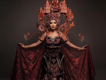 img-title Deretan Kostum Totalitas Millendaru di Miss Queen 2023, Netizen: Sukses Bang!