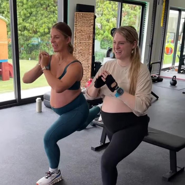 <p>Momen ini pun diabadikan Rebecca melalui <em>reels</em> Instagram dengan caption, "Tak lama lagi akan bertemu dengan bayi. Harus berolahraga untuk yang satu ini." (Sumber: Instagram @rebeccabroxfit)!"</p>