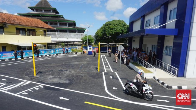 Konsep ini diusulkan ke Mabes Polri setelah Polres Bantul berkaca pada hasil analisis dan evaluasi (Anev) soal tingginya angka kecelakaan kendaraan roda dua.