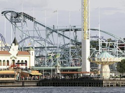 Roller Coaster di Swedia Tergelincir Keluar Jalur, 1 Orang Tewas-9 Luka