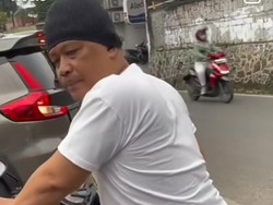 Buang Abu Rokok Sembarangan Bikin Pemotor Ngaku Polisi Ditilang