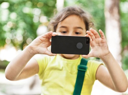 5 Langkah Mendukung Anak Menjadi Content Creator, Jangan Dipaksa Bun