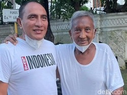Profil Rudolf Pardede, Gubernur Sumut ke-16 yang Meninggal Dunia