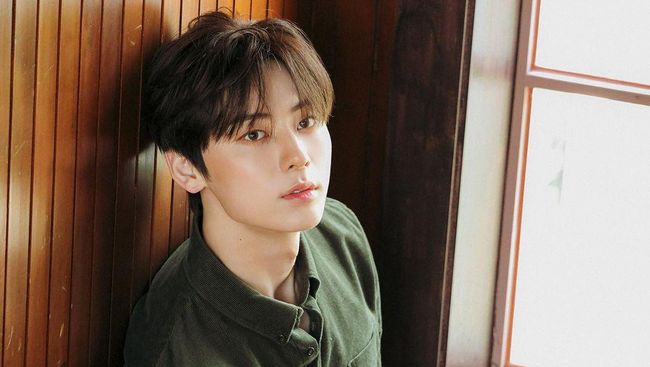 6 Idol K-Pop Selesai Wajib Militer Desember 2025, Ada Hwang Min Hyun