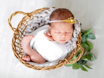 369 Nama Bayi Perempuan Jawa dan Rangkaiannya, Lengkap dari Sansekerta hingga Keraton