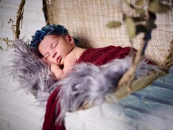 100 Referensi Nama Jawa untuk Anak Perempuan yang Lahir November
