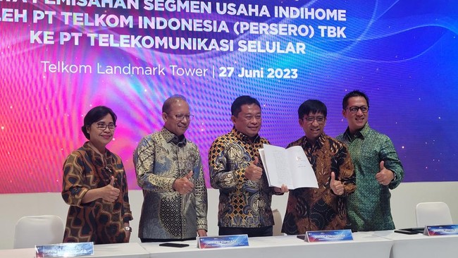 IndiHome akan resmi berintegrasi ke Telkomsel awal Juli usai penandatanganan akta pemisahannya dari Telkom, hari ini.