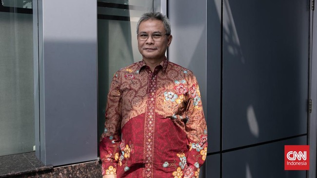 Johan Budi mengaku sampai saat ini tak mengerti alasan PDIP menegur dirinya karena mendukung Puan Maharani lewat Dewan Kolonel.