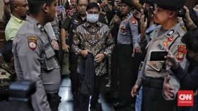 FOTO: Momen Johnny G Plate Cs Didakwa Kasus Korupsi Menara BTS