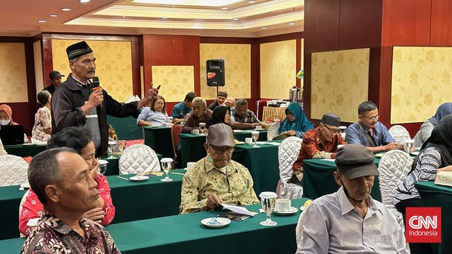 Korban HAM berat di Jawa Tengah mendesak pelurusan sejarah kala menyaksikan kickoff Peluncuran Pelaksanaan Rekomendasi Penyelesaian Nonyudisial Pelanggaran HAM.