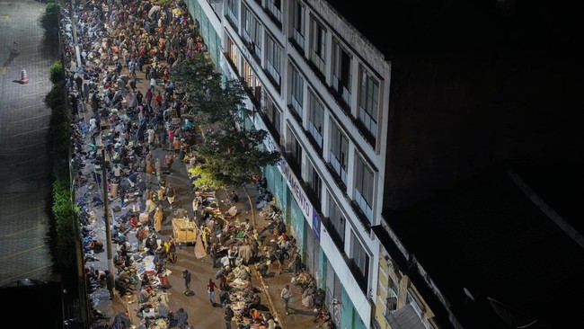 FOTO: Pecandu Narkoba Bebas Berkeliaran di Sao Paulo Brasil