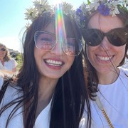 Intip Keseruan Raline Shah Ikuti Festival Midsummer Swedia, Merangkai Flower Crown Sendiri!