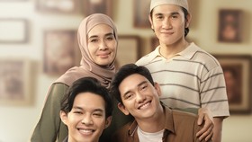 Sinopsis Sabtu Bersama Bapak, 3 Masa Pelajaran Hidup Vino G Bastian