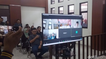 img-title Heboh Kasus Alwi Revenge Porn, Sosok Mantan Pejabat DLH Pandeglang Disorot