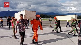 VIDEO: Basarnas Sebut Seluruh Korban Pesawat SAM Air Ditemukan Tewas