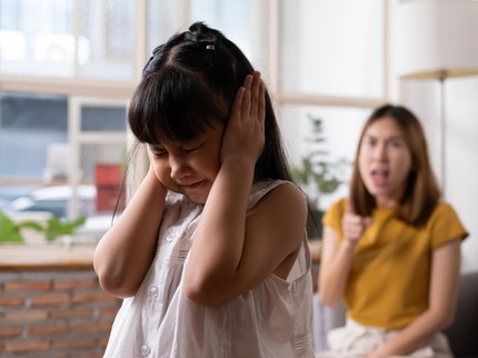 5 Kesalahan Parenting Penyebab Anak Keras Kepala Menurut Pakar