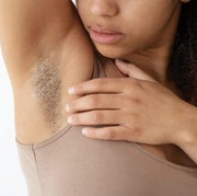 3 Cara Mencerahkan Ketiak dengan Bahan Alami