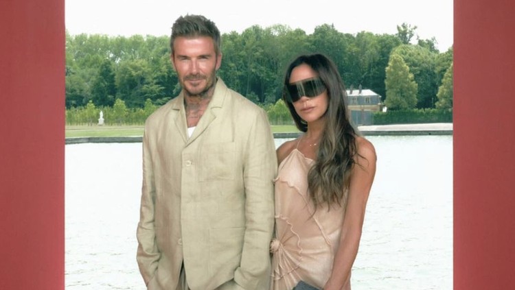 David Beckham dan Victoria Beckham di Fashion Show Jacquemus