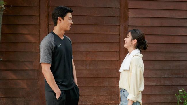 Sinopsis Dream yang dibintangi Park Seo-joon dan IU tentang upaya banyak orang raih mimpi dari tim sepak bola tunawisma.
