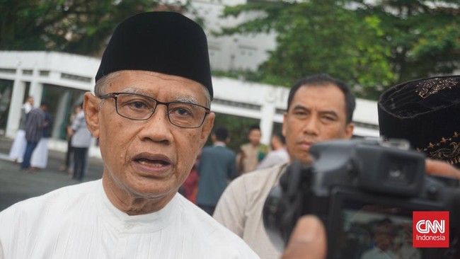 Muhammadiyah menegaskan pihaknya masih mengkaji tawaran konsesi izin usaha tambang (IUP) dari pemerintahan Joko Widodo.