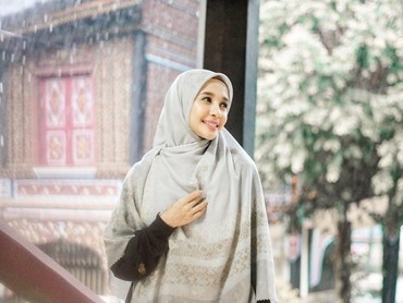 Laudya Cynthia Bella Diduga Sudah Bercadar gegara Hal Ini