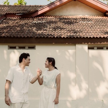 Cerita di Balik Pertunangan Mikha Angelo dan Gregoria Mariska