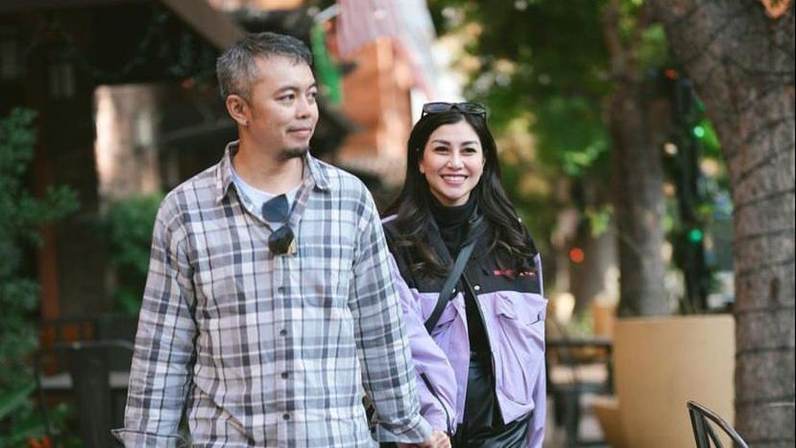 Nisya Ahmad dan Andika Arosadi