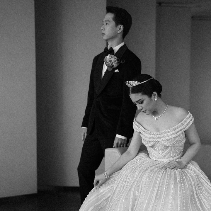 <p>"Pasangan serasi, cantik dan ganteng," tutur seorang netizen. "Selalu bahagia Kevin Valencia, semoga cepat dikasih momongan, amin," kata netizen yang lainnya. (Foto: Instagram: @valenciatanoe)</p>