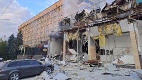 Rudal Rusia Hantam Restoran Tewaskan 8 Orang, 3 di Antaranya Anak-anak