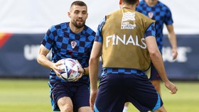 Kovacic Resmi Gabung Man City: Tim Terbaik di Dunia