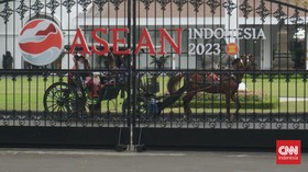 Beda dari 2022, 3 Cucu Keliling Istana Jogja Pakai Andong Tanpa Jokowi