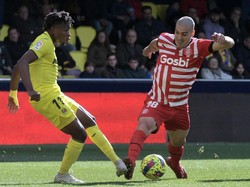 Ditolak Parejo, Barcelona Kini Bidik Oriol Romeu
