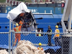 Puing Kapal Selam Titan Diangkut, Ada Potongan Tubuh Diduga Sisa Korban Ledakan