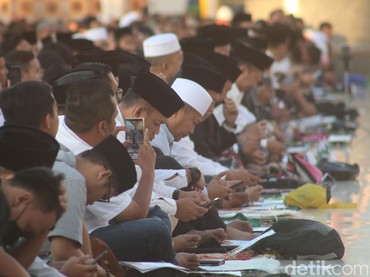 Ini Aliran Jemaah Aolia yang Melaksanakan Salat Idul Fitri Hari Ini