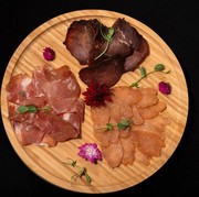 Harus Tahu, Ini Ciri Daging Busuk dan Tak Boleh Dikonsumsi