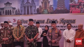 Kapolri-Panglima Gelar Doa Lintas Agama Jelang HUT Bhayangkara ke-77