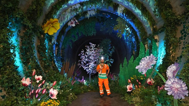FOTO: London Punya Taman di Bawah Gorong-gorong