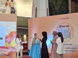 Kamu Jago Lenong, Akting hingga Rap? Ikut Emeron Hijab Hunt Raih Umrah Gratis