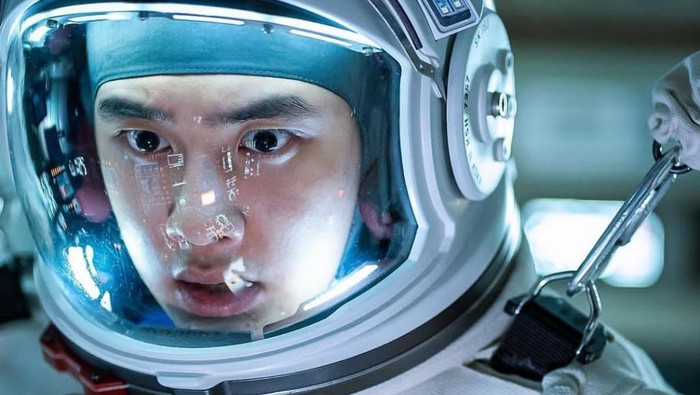 Dibintangi D.O 'EXO', Simak Deretan Fakta Menarik Film Korea The Moon
