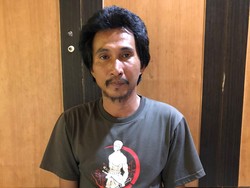 Suami di Palembang Pukul-Tikam Istri gegara Jual Pecel Murah ke Tetangga