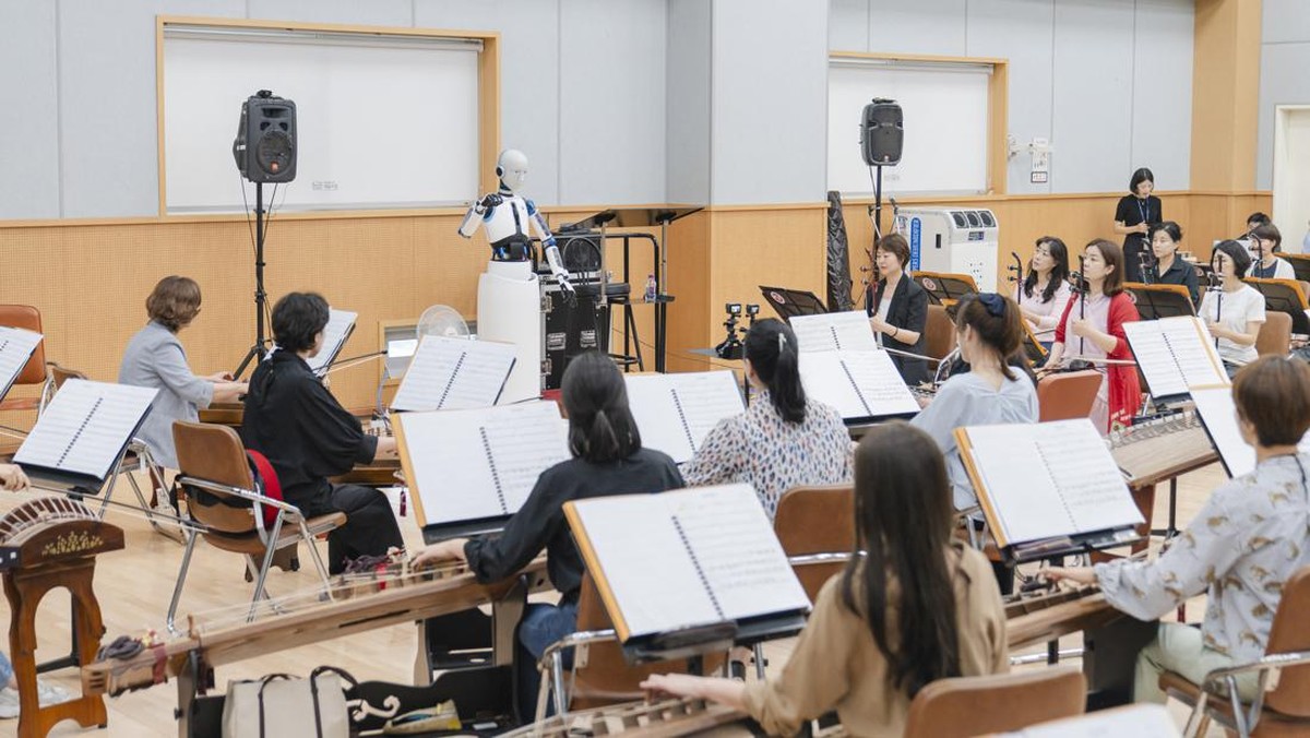 FOTO: Korsel Gunakan Robot Sebagai Konduktor Pertunjukan Orkestra