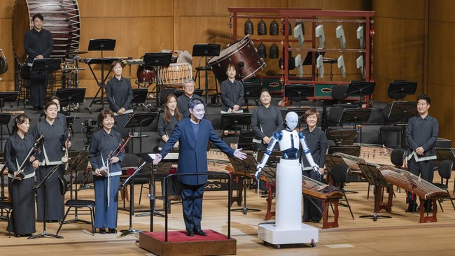 FOTO: Korsel Gunakan Robot Sebagai Konduktor Pertunjukan Orkestra