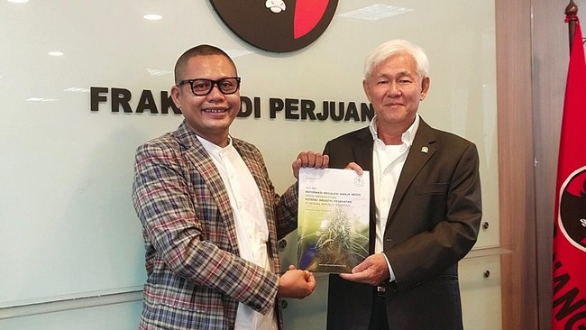 Dalam Policy Brief tersebut, juga dipaparkan mekanisme penerapan dan pengawasan terkait regulasi hukum ganja medis di sejumlah negara sebagai referensi.