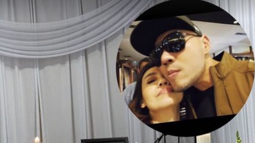 img-title Terpopuler: Kakak Deddy Corbuzier Meninggal vs Bukti Kaesang Jadi Mantu Terbaik