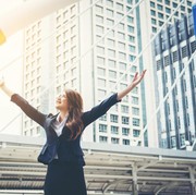 Jangan Mau Kalah, Ini 7 Cara Praktis Raih Financial Freedom yang Wajib Dicoba Perempuan