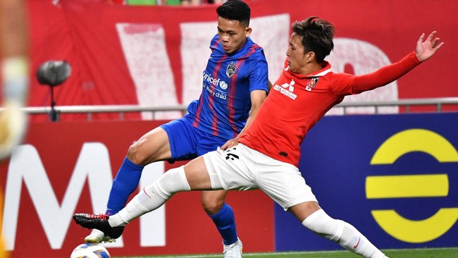 Bintang timnas Malaysia Arif Aiman Hanapi disarankan mengikuti jejak bek Timnas Indonesia Pratama Arhan bermain di Liga Jepang ketimbang Liga Arab.